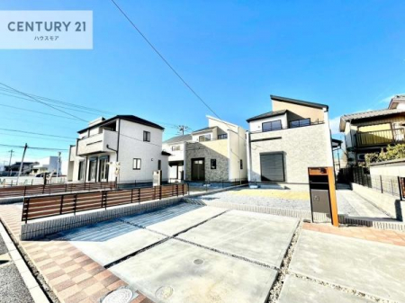 ���ԏ�@���ԃX�y�[�X�͍ő�3�䕪����܂��I�Z�J���h�J�[�͂������A�o�C�N�⎩�]�ԂȂǂ��u���ꏊ�ɍ���܂���B