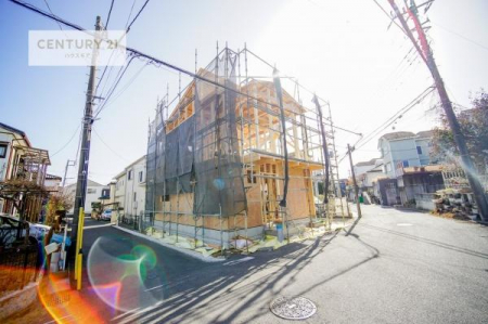 ���̑����n�@�O�ʓ��H5.62���~4���̗z����ʕ��ǍD�Ȋp�n�ł��B
�Ԍɓ��ꂪ���ȕ������S�ł��ˁB