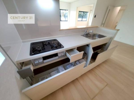 �L�b�`���@���[�X�y�[�X���L�x�ŁA�����X�y�[�X���X�b�L���ƕЕt���Ђ�`�����p�ł��܂��I
���K�ɍ�Ƃ��ł��܂��I�����̗���������܂��I