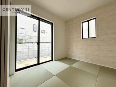 �a���@�^�^�~�̍��肪���炬��^����A�����b�N�X��ԁB�����傫���J�����̂���a���ƂȂ��Ă���܂��B���{�l�̐S������u�a�v�̋�ԁB