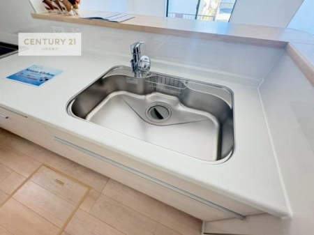 �L�b�`���@���C�h�ȃV���N�ł��ˁI�������˂ɂ������������₷���Ǝ����y�X�d�l�̃V�X�e���L�b�`���ł��I
�f�U�C�����Ƌ@�\�������˂��L�b�`���Ő�����������܂��ˁI