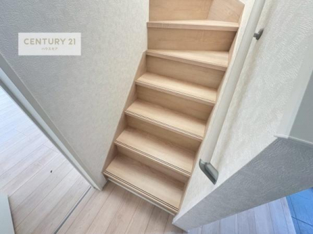 ���̑����ρ@�K�i�͖��邭�萠������Ă��܂��B���q�l�₲�N�z�̕������S���Ă����p�����܂��ˁB