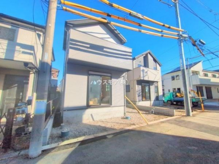 ���ԏ�@���ԃX�y�[�X��2�䕪����܂��I�Z�J���h�J�[�͂������A�o�C�N�⎩�]�ԂȂǂ��u���ꏊ�ɍ���܂���B