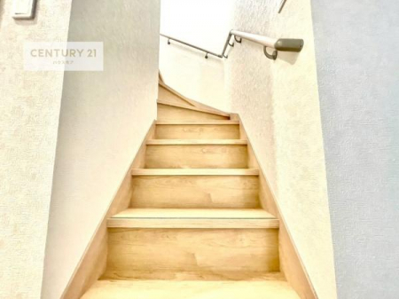 ���̑����ρ@�K�i�͖��邭�萠������Ă��܂��B���q�l�₲�N�z�̕������S���Ă����p�����܂��ˁB