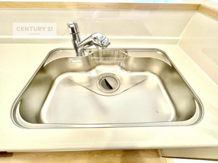 �L�b�`���@���C�h�ȃV���N�ł��ˁI�������˂ɂ������������₷���Ǝ����y�X�d�l�̃V�X�e���L�b�`���ł��I
�f�U�C�����Ƌ@�\�������˂��L�b�`���Ő�����������܂��ˁI