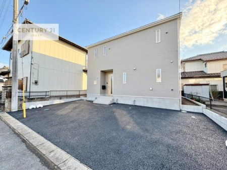 ���ԏ�@���ԃX�y�[�X��2�䕪����܂��I�Z�J���h�J�[�͂������A�o�C�N�⎩�]�ԂȂǂ��u���ꏊ�ɍ���܂���B