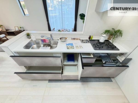 �L�b�`���@���[�X�y�[�X���L�x�ŁA�����X�y�[�X���X�b�L���ƕЕt���Ђ�`�����p�ł��܂��I
���K�ɍ�Ƃ��ł��܂��I�����̗���������܂��I