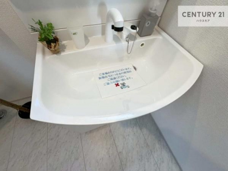 ���ʑ�E���ʏ��@�[�����ʑ�{�E���́A�������˂ɂ����̂ł�����ꂪ�y�X�I���������ۂĂ܂��I
�L���C�Ȑ��ʏ��Ŏ��������̃��`�x�[�V�������オ��܂��ˁI