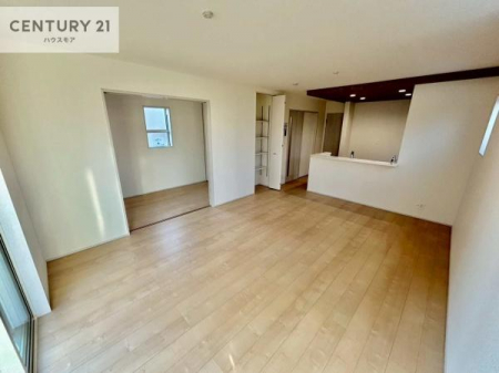 ���r���O�@�L�X�_�C�j���O�X�y�[�X�I������肨�H���B�΂��������y�������Ԃ��߂����܂��B���X�̔���������܂��I