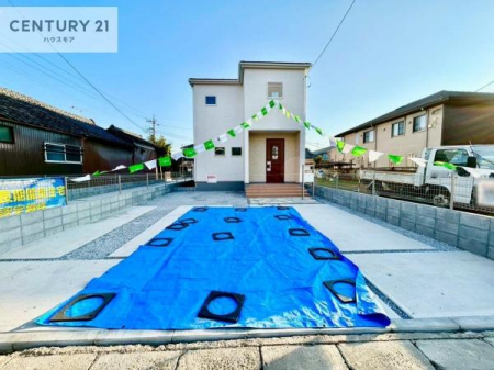 ���ԏ�@���ԃX�y�[�X��2�䕪����܂��I�Z�J���h�J�[�͂������A�o�C�N�⎩�]�ԂȂǂ��u���ꏊ�ɍ���܂���B