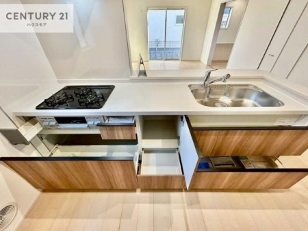 �L�b�`���@���[�X�y�[�X���L�x�ŁA�����X�y�[�X���X�b�L���ƕЕt���Ђ�`�����p�ł��܂��I
���K�ɍ�Ƃ��ł��܂��I�����̗���������܂��I