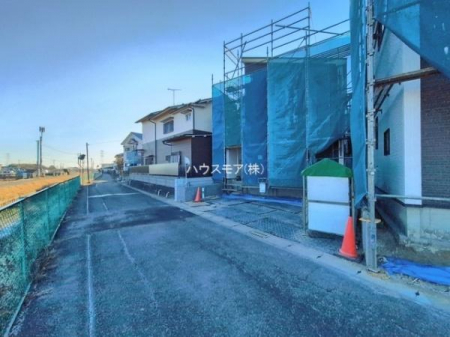 ���̑����n�@�O�ʓ��H4���~4.04���I�z����ǍD�ȗ��n�ł��B
�Ԍɓ��ꂪ���ȕ������S�ł��ˁB