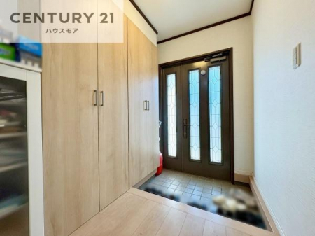 ���ց@�V���[�Y�{�b�N�X�t���Ȃ̂ŁA���ւ��Еt�����|�������₷���ł��I
�X�b�L���������ւŌ˂��J�����u�ԁA�������̂���S�n������Ԃ��o�}���Ă���܂��B