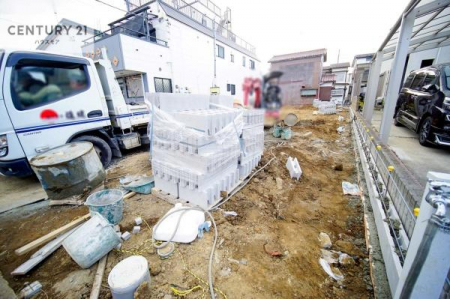 ���ԏ�@���ԃX�y�[�X��2�䕪����܂��I�Z�J���h�J�[�͂������A�o�C�N�⎩�]�ԂȂǂ��u���ꏊ�ɍ���܂���B