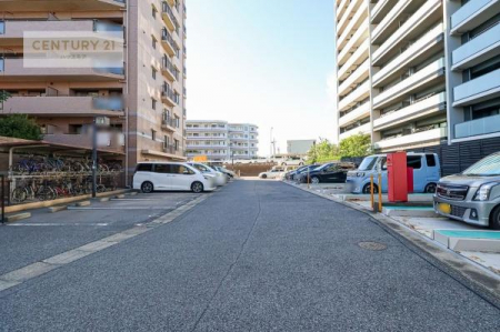 �@�ŐV�̋󂫏󋵂�ڍׂ́A�ǂ������C�y�ɂ��₢���킹���������B