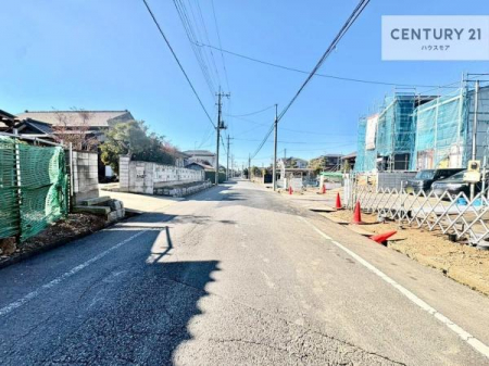 ���̑����n�@�O�ʓ��H�͓쑤9.2���I���邭�L�X�Ƃ������H�ł��I
���Ќ��n�ɂėz�����肨�m���߂��������I�I