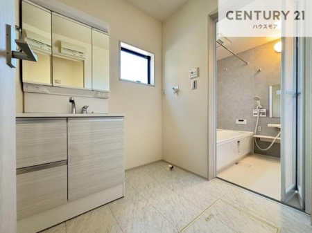 ���ʑ�E���ʏ��@�����t���̖��邢���ʎ��ł��I���C�������ɓ���ւ����ł��Đ����ɕۂ��Ƃ��ł��܂��I���R�����������ނ̂ł����ς̎d�オ����ǂ��Ȃ�܂��ˁI(���d�l)