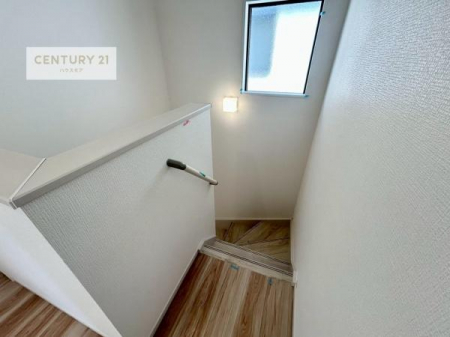 ���̑����ρ@�K�i�͖��邭�萠������Ă��܂��B���q�l�₲�N�z�̕������S���Ă����p�����܂��ˁB