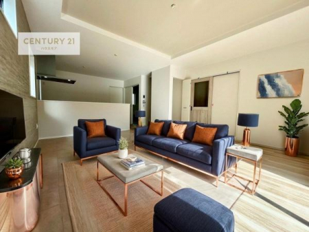 ���r���O�@�Ƌ��CG�p�[�X�ł��B��؂ȉƑ����W�܂邩�炱��LDK�ɂ͂�����肽���B
�q�����������C�ɏ΂��Ȃ��瑖�����Ă���p�����������u�L���Ƃɂ��ėǂ������v�Ǝv���u�Ԃł��B