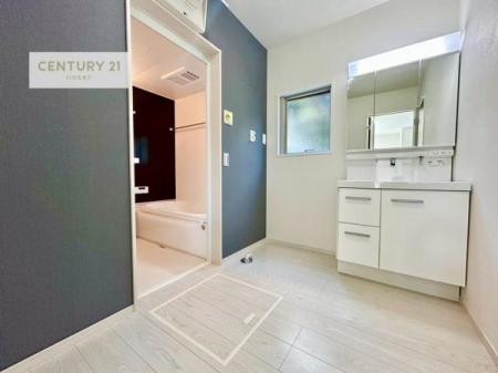 ���ʑ�E���ʏ��@�����t���̖��邢���ʎ��ł��I���C�������ɓ���ւ����ł��Đ����ɕۂ��Ƃ��ł��܂��I���R�����������ނ̂ł����ς̎d�オ����ǂ��Ȃ�܂��ˁI