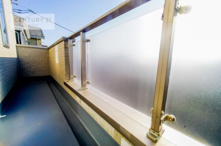 �o���R�j�[�@�L�X�Ƃ��Ă���o���R�j�[�ł��I
�����󕨂������̂͂������A���ɓ�����Ȃ��炭�났�^�C��������܂��I