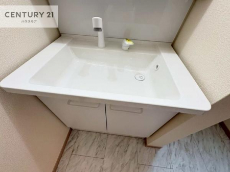 ���ʑ�E���ʏ��@�[�����ʑ�{�E���́A�������˂ɂ����̂ł�����ꂪ�y�X�I���������ۂĂ܂��I
�L���C�Ȑ��ʏ��Ŏ��������̃��`�x�[�V�������オ��܂��ˁI