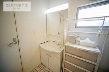 ���ʑ�E���ʏ��@�O�ʋ��d�l�̐��ʏ��́A�g�����Ȃ݂����₷������I���͎��[�ɂȂ��Ă��܂��B�h���C���[�₨���ϓ����Еt������̂Ő��ʑ������X�b�L���ƌ����邱�Ƃ��o���܂��I