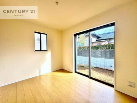 ���r���O�ȊO�̋����@�V���v���Ƀf�U�C������Ă��邽�߁A�Ƌ��I�т܂���I
���C�ɓ���̉Ƌ��u���Ă��낰���Ԃ���邱�Ƃ��ł��܂��B