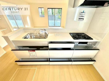 �L�b�`���@���[�X�y�[�X���L�x�ŁA�����X�y�[�X���X�b�L���ƕЕt���Ђ�`�����p�ł��܂��I
���K�ɍ�Ƃ��ł��܂��I�����̗���������܂��I