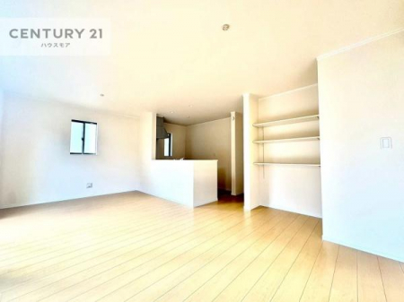 ���r���O�@�L�X�_�C�j���O�X�y�[�X�I������肨�H���B�΂��������y�������Ԃ��߂����܂��B���X�̔���������܂��I