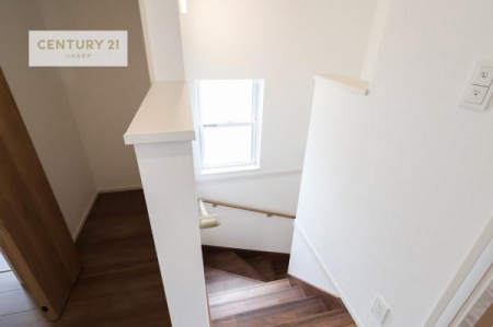 ���̑����ρ@�K�i�͖��邭�萠������Ă��܂��B���q�l�₲�N�z�̕������S���Ă����p�����܂��ˁB