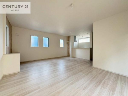 ���r���O�@�L�X�_�C�j���O�X�y�[�X�I������肨�H���B�΂��������y�������Ԃ��߂����܂��B���X�̔���������܂��I