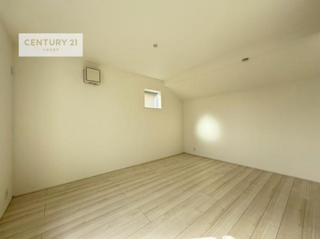 ���r���O�ȊO�̋����@�V���v���Ƀf�U�C������Ă��邽�߁A�Ƌ��I�т܂���I
���C�ɓ���̉Ƌ��u���Ă��낰���Ԃ���邱�Ƃ��ł��܂��B