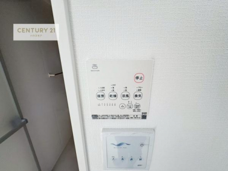 ���̑��@����������g�[���t���Ă��閣�͓I�Ȏd�l�ł��I�~��̓q�[�g�V���b�N�̗\�h�ɂ��g���܂��B
�J�̓��ł������󕨂���������̂ŁA���󕨂����ߍ��݂ɂ����I