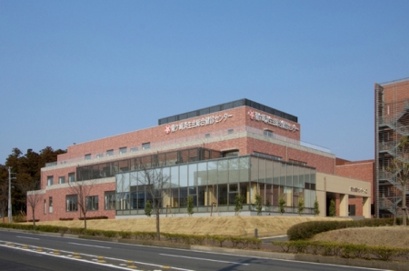 ���ӊ��@-