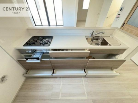 �L�b�`���@���[�X�y�[�X���L�x�ŁA�����X�y�[�X���X�b�L���ƕЕt���Ђ�`�����p�ł��܂��I
���K�ɍ�Ƃ��ł��܂��I�����̗���������܂��I