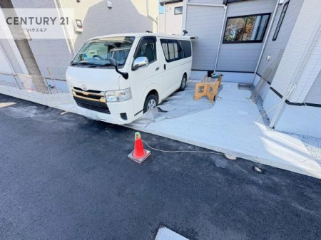 ���ԏ�@���ԃX�y�[�X��2�䕪����܂��I�Z�J���h�J�[�͂������A�o�C�N�⎩�]�ԂȂǂ��u���ꏊ�ɍ���܂���B