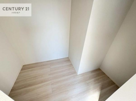 ���[�@�E�H�[�N�C���N���[�[�b�g�t���ł��B��������̂��m���Ȃǂ����[���Ă��������ł��ˁI���ɂ���@�������ȂǋG�ߕ��̑傫�ȉƓd�����[�ł��܂��I