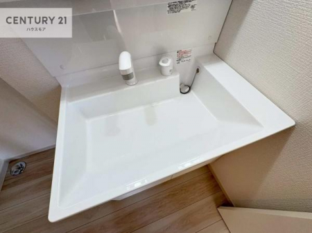 ���ʑ�E���ʏ��@�[�����ʑ�{�E���́A�������˂ɂ����̂ł�����ꂪ�y�X�I���������ۂĂ܂��I
�L���C�Ȑ��ʏ��Ŏ��������̃��`�x�[�V�������オ��܂��ˁI