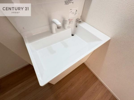 ���ʑ�E���ʏ��@�[�����ʑ�{�E���́A�������˂ɂ����̂ł�����ꂪ�y�X�I���������ۂĂ܂��I
�L���C�Ȑ��ʏ��Ŏ��������̃��`�x�[�V�������オ��܂��ˁI