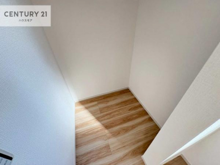 ���[�@�E�H�[�N�C���N���[�[�b�g�t���ł��B��������̂��m���Ȃǂ����[���Ă��������ł��ˁI���ɂ���@�������ȂǋG�ߕ��̑傫�ȉƓd�����[�ł��܂��I