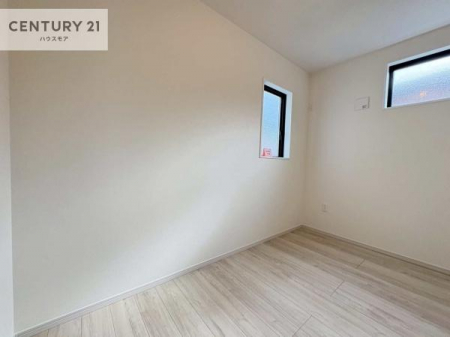 ���r���O�ȊO�̋����@�V���v���Ƀf�U�C������Ă��邽�߁A�Ƌ��I�т܂���I
���C�ɓ���̉Ƌ��u���Ă��낰���Ԃ���邱�Ƃ��ł��܂��B