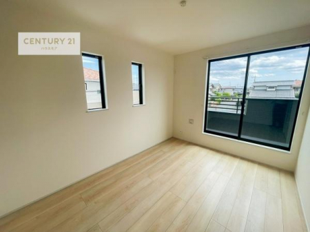 �����\�z�}(����)�@���邭���ʂ��̗ǂ������ł��B�u�V���v���v�Ƀf�U�C�����ꂽ�����B���R�x�������̂ŉƋ�⃌�C�A�E�g�ł��D�݂̋�Ԃ�n��グ���܂��B(���d�l)