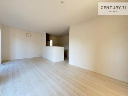 ���r���O�@�J�����̂���L�XLDK�I�\�t�@�[��_�C�j���O�e�[�u����u���Ă������ɂȂ�Ȃ��̂ŉ��K�ɉ߂����܂��I�R�~���j�P�[�V���������₷�����r���O�ł��I