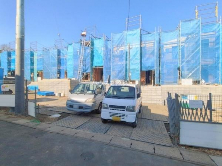 ���ԏ�@���ԃX�y�[�X��2�䕪����܂��I�Z�J���h�J�[�͂������A�o�C�N�⎩�]�ԂȂǂ��u���ꏊ�ɍ���܂���B