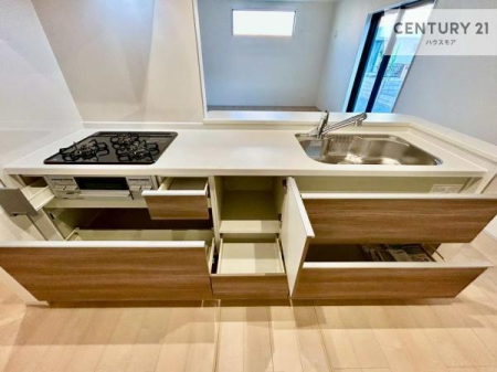 �L�b�`���@���[�X�y�[�X���L�x�ŁA�����X�y�[�X���X�b�L���ƕЕt���Ђ�`�����p�ł��܂��I
���K�ɍ�Ƃ��ł��܂��I�����̗���������܂��I