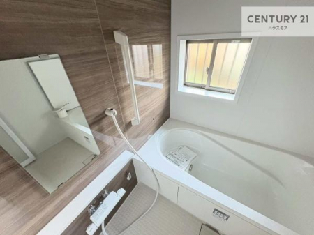 �����@�������������l�̕��͋C�̃o�X���[���́A�����o�Ă��ăo�X�^�C�����[���I
���d���撣���Ă��邲�J���ɂ��D�݂̓����̓����܂����āA�y����ł݂Ă͂������ł��傤���H