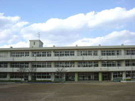 ���ӊ��@-