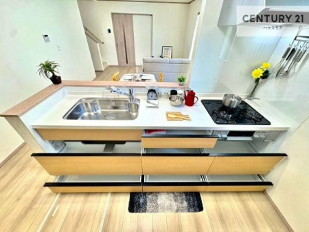 �L�b�`���@���[�X�y�[�X���L�x�ŁA�����X�y�[�X���X�b�L���ƕЕt���Ђ�`�����p�ł��܂��I
���K�ɍ�Ƃ��ł��܂��I�����̗���������܂��I