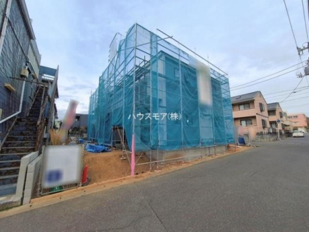 ���ԏ�@���ԃX�y�[�X��2�䕪����܂��I�Z�J���h�J�[�͂������A�o�C�N�⎩�]�ԂȂǂ��u���ꏊ�ɍ���܂���B